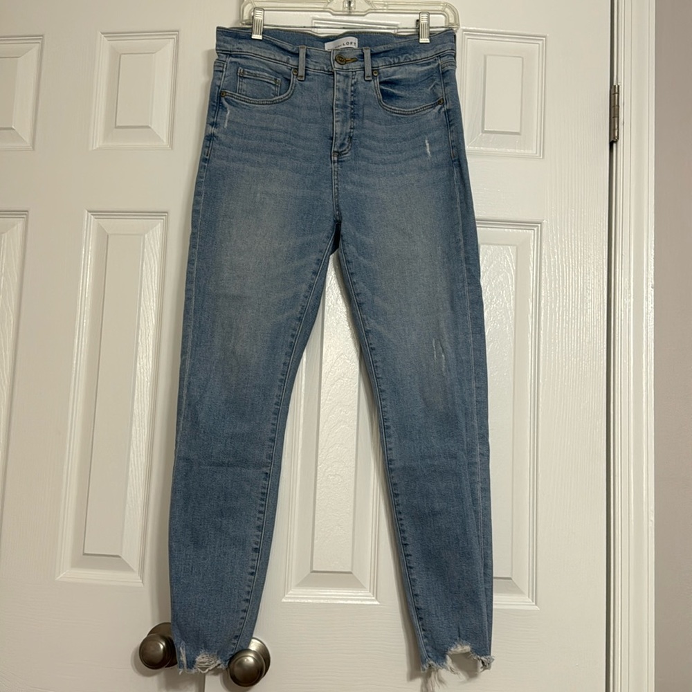 Light Wash Distressed Bottom Skinny Jeans